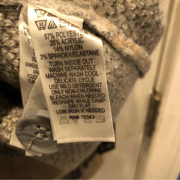 Tahari Neutral Plaid Sweater L - Picture 7 of 9